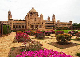 13 Day Luxury Rajasthan Tour with Varanasi 